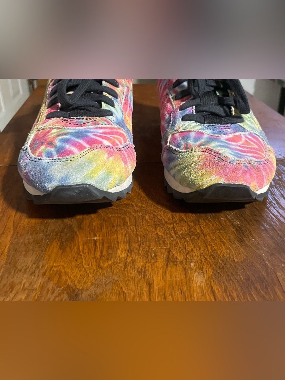 Limited Edition Merrell Alpine Tie-Dye Suede Sneakers with Black Accents - Picture 3 of 6